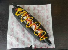 Black hot dog Black Terra