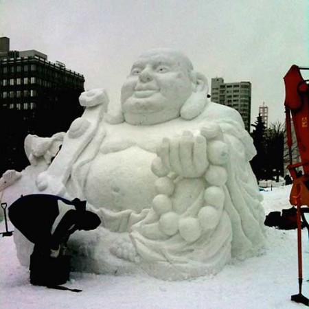 Sněhová socha